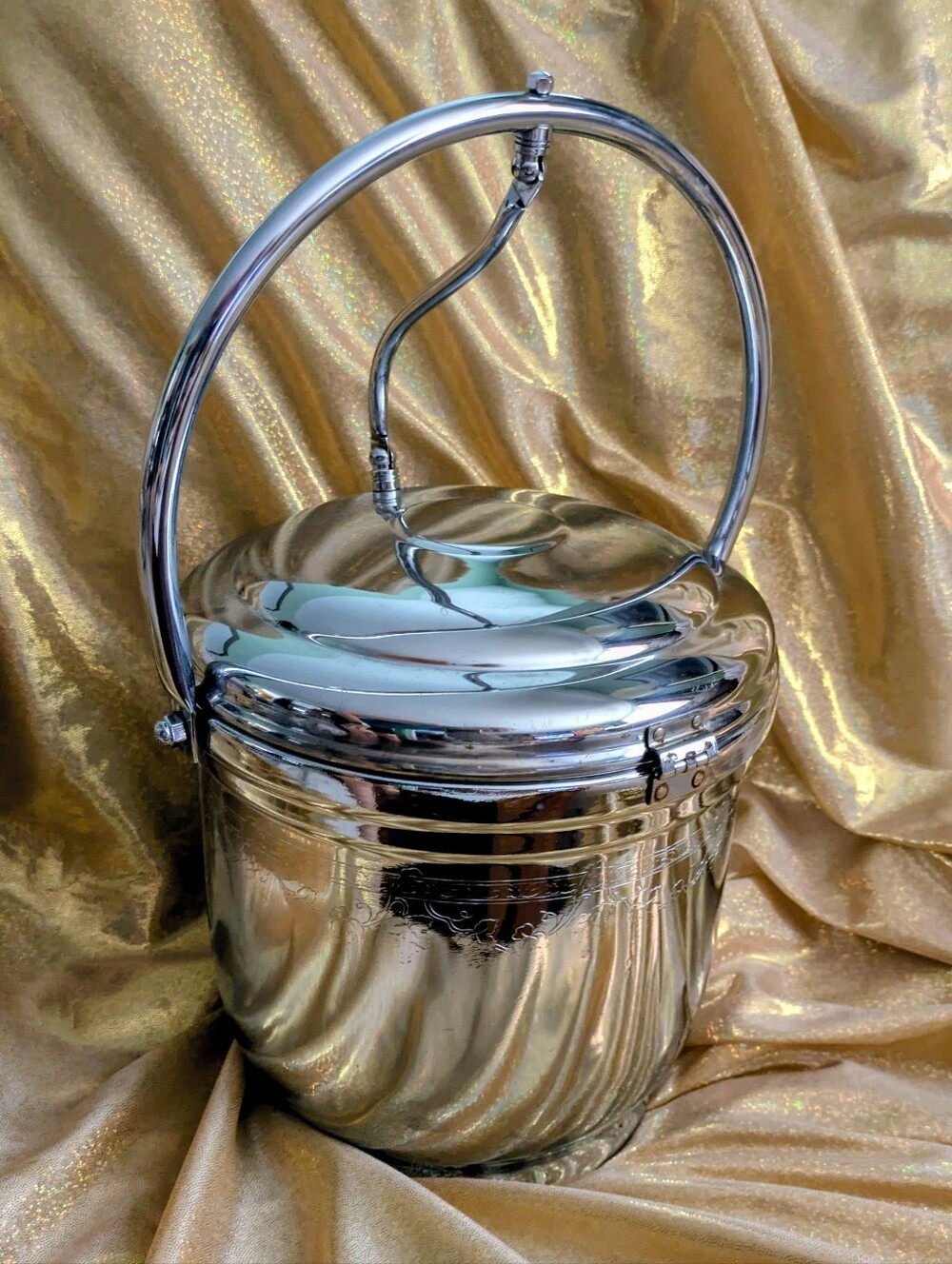 Stainless Steel Silver Ice Bucket with Handle & Tongs VINTAGE 1960s